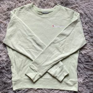 Champion women’s Sweatshirt, good condition, only worn a couple times